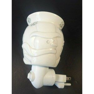 Scentsy SNOWY DAY Wall Plug-In Candle Warmer